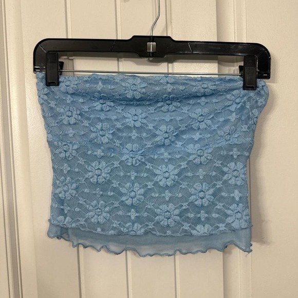 Kimchi Blue Tops - Blue lace tube top with ruffle hem. S